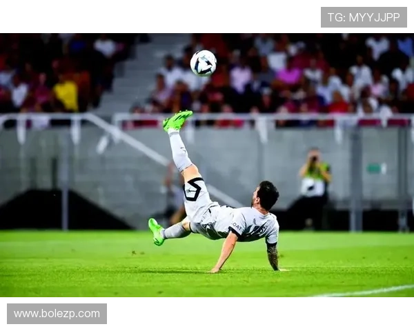 梅西主导史诗级逆转夜再创辉煌 梅西主导史诗级逆转夜再创辉煌