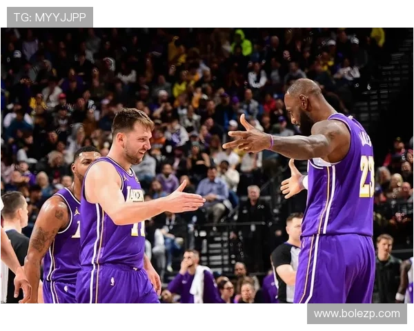 湖人轻取对手掘金取胜轻松